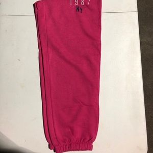 Aeropostale woman’s Capri sweatpants